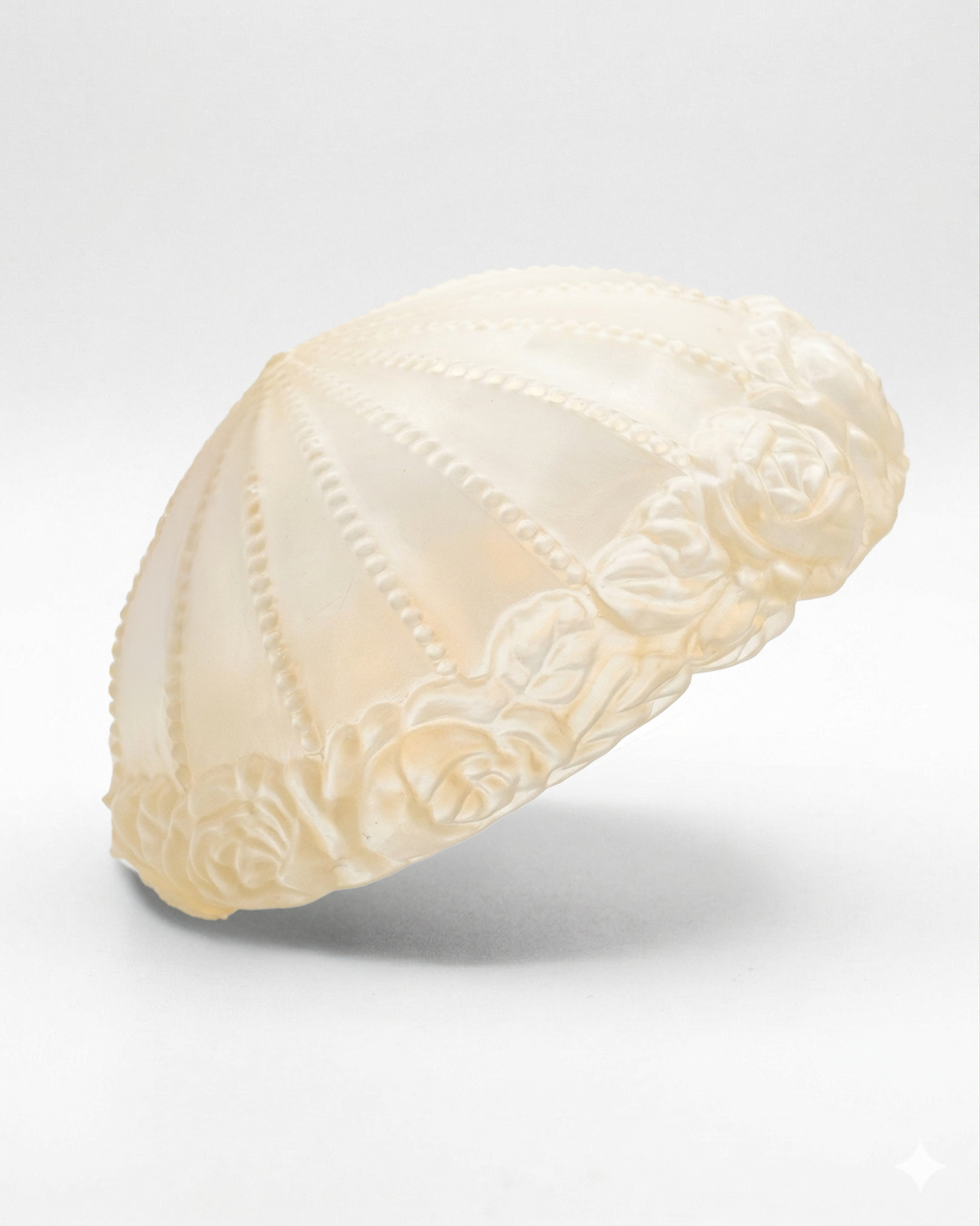 SS26 CEILING LATEX HAT
